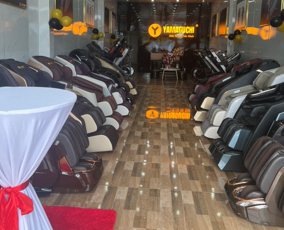 Một góc showroom ghế massage tại Đà Nẵng